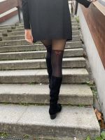 Canella – Schwarze blickdichte Strumpfhose mit roter Ziernaht – Fiore